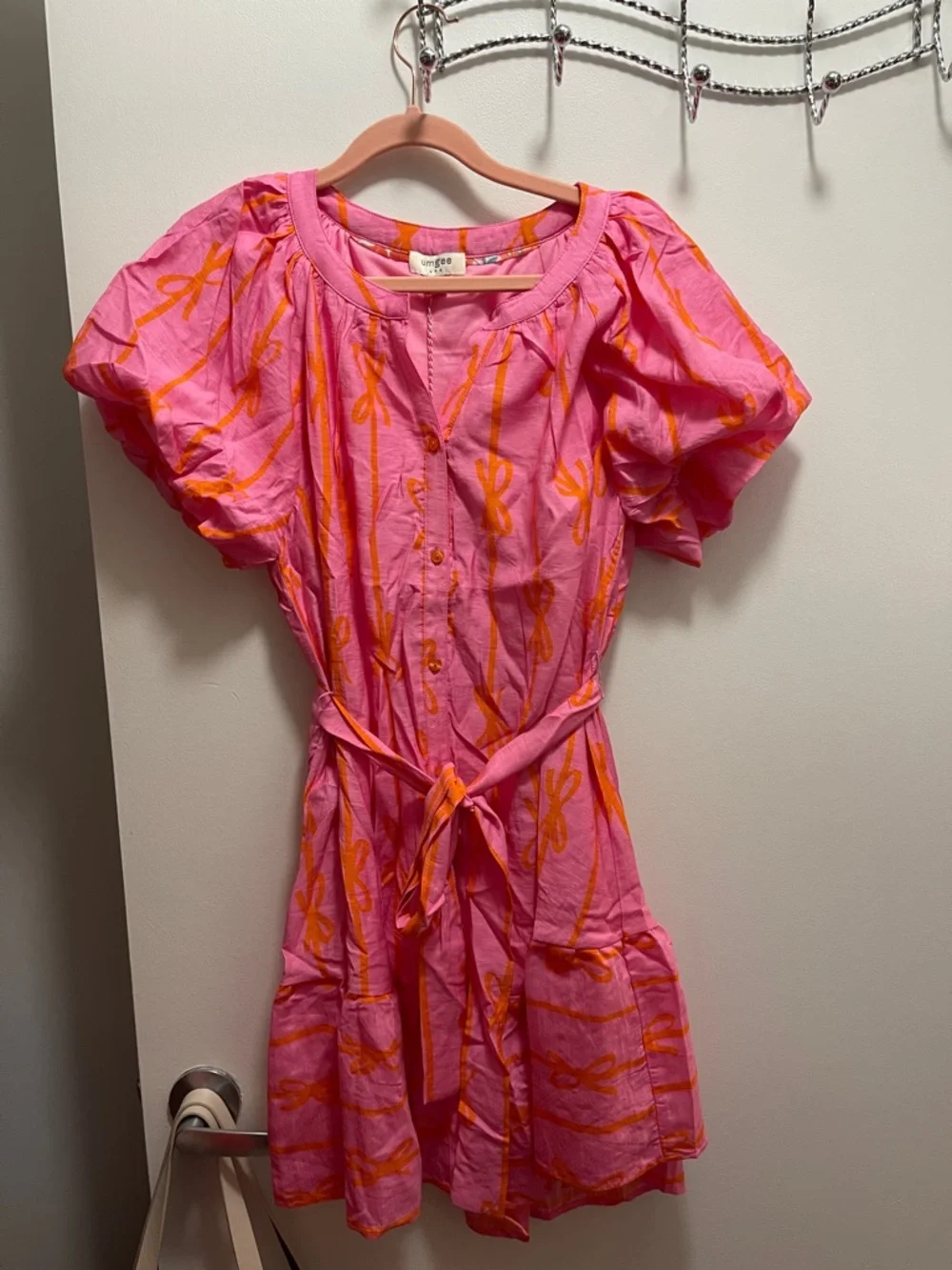 NWT Umgee Bow Print Mini Dress w/ Tie Waist - Picture 4 of 10